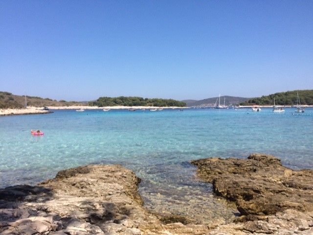 las Islas Pakleni están pegadas a Isla de Hvar