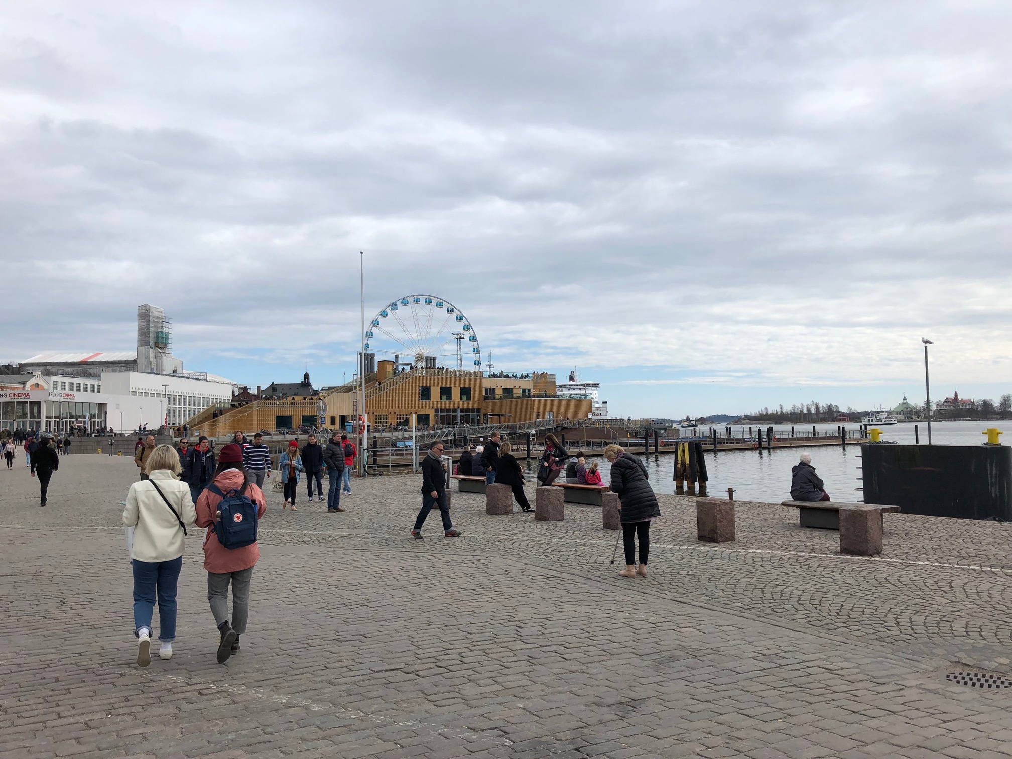 qué ver en Helsinki la plaza del mercado